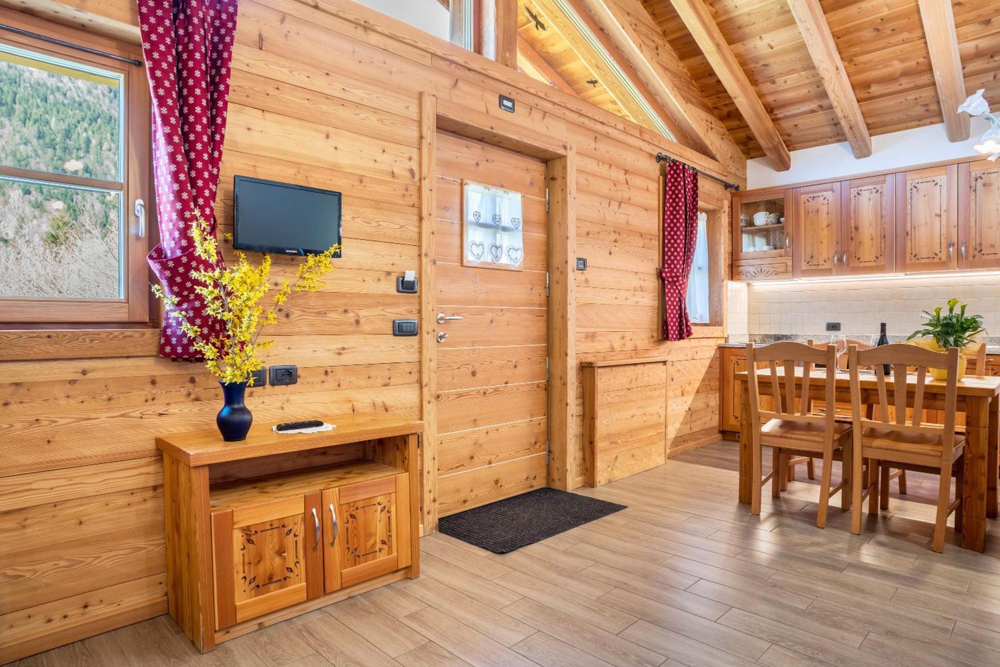 Chalet Camping Fae 1 Мадона ди Кампильо Екстериор снимка